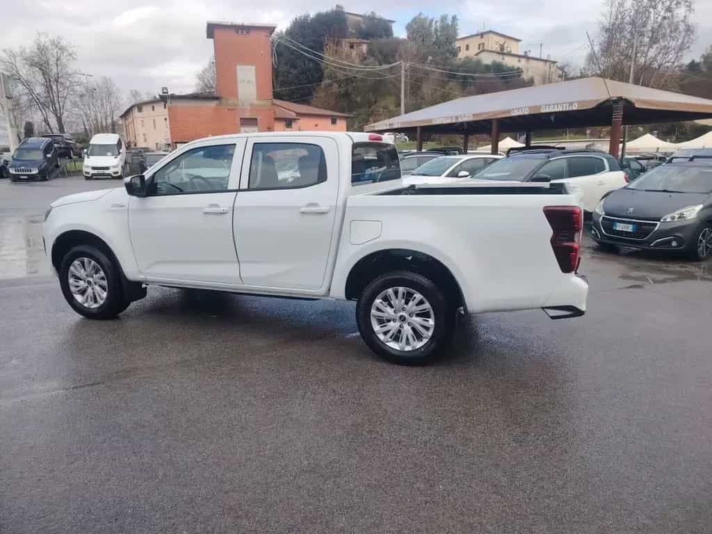 Isuzu D-Max N60 D-Max N60 1.9 aut. Crew BB+ Cab 01/2026-photo-4