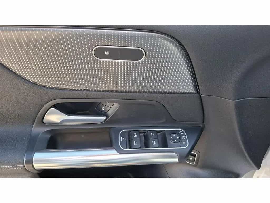 Mercedes-Benz B-Class 200 Progressive MBUX LED KAM EASYPACK AHK 08/2020-photo-11