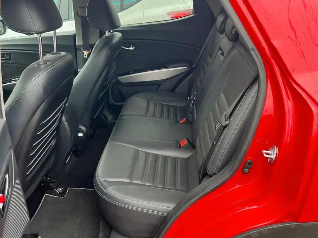 Ssangyong Tivoli 1.6e-XDi Automatik/4WD/Sitzlüftung/SHZ/ZV 05/2016-photo-11