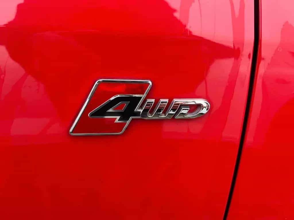 Ssangyong Tivoli 1.6e-XDi Automatik/4WD/Sitzlüftung/SHZ/ZV 05/2016-photo-7