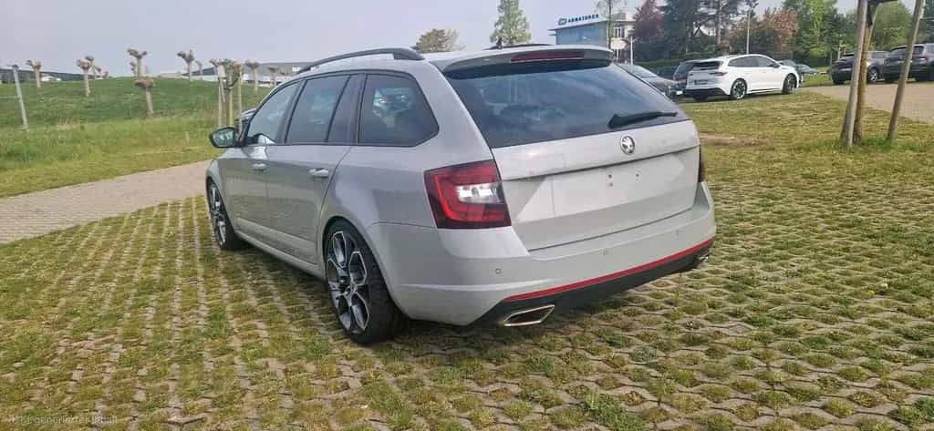 Skoda Octavia RS KW V3 05/2019-photo-3