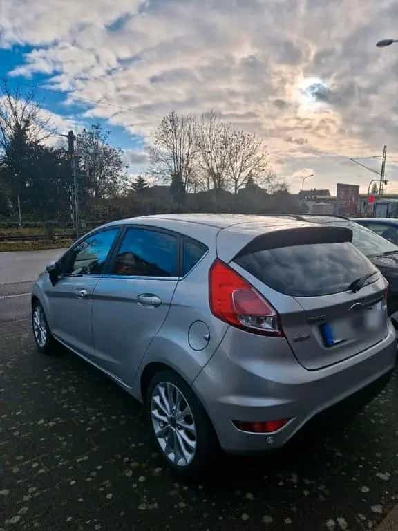 Ford Fiesta Titanium 1.0 ecoBoost 12/2015-photo-3