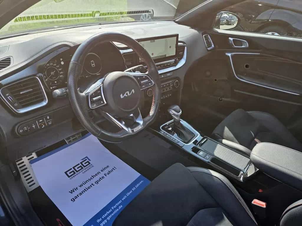 Kia ProCeed GT 08/2023-photo-11