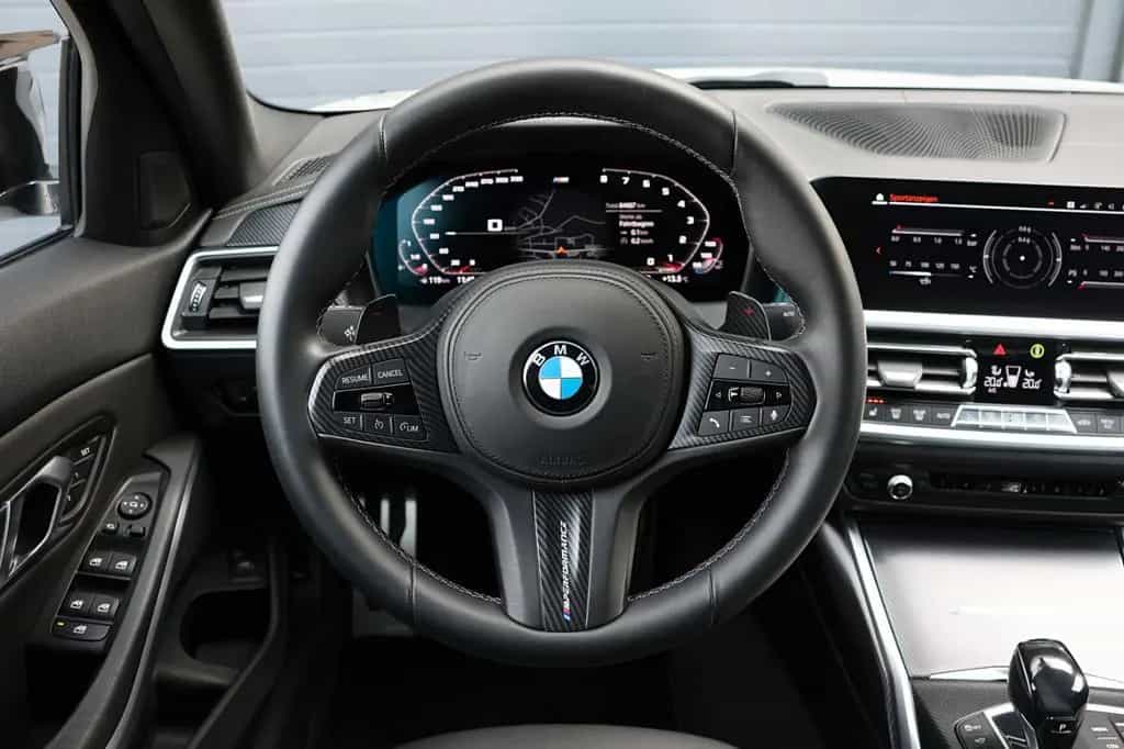 BMW M340 M/LASER/360°/Cockpit/SHZ/CarPlay/SPUR/R19 06/2020-photo-27