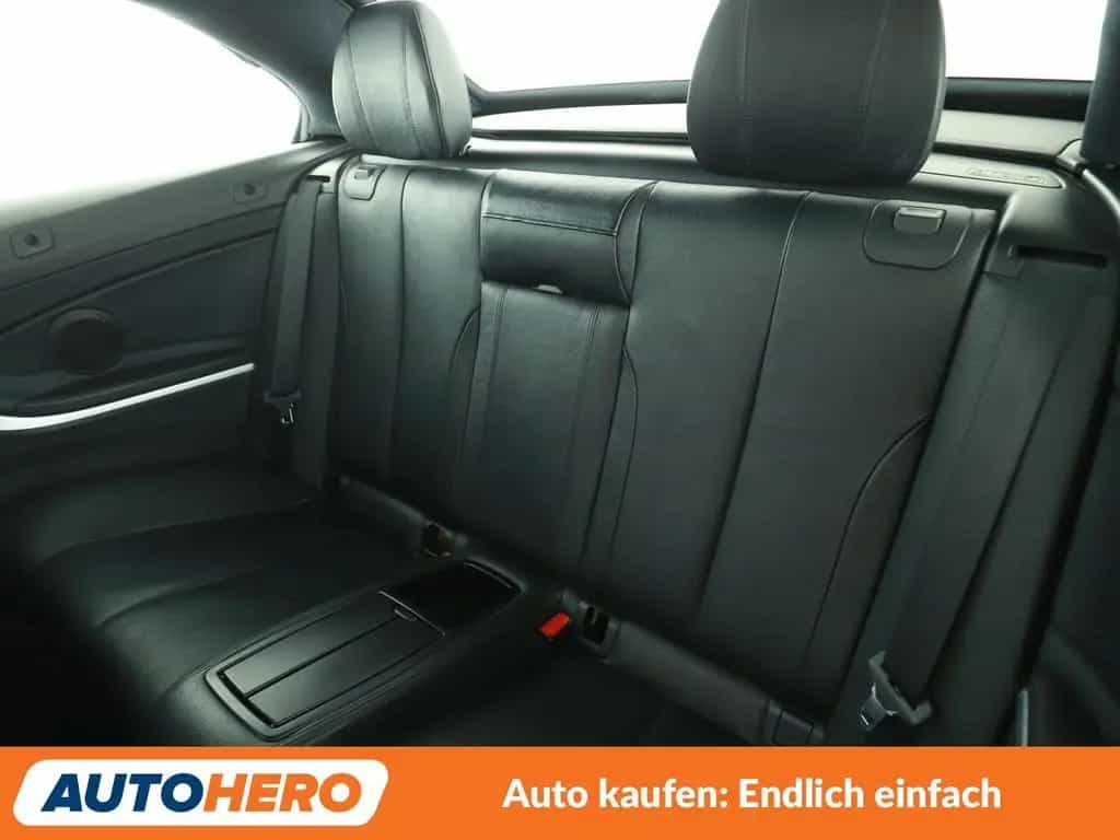BMW 4 Series 420i 04/2015-photo-13