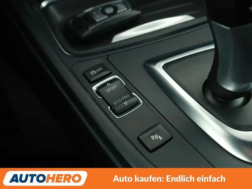BMW 4 Series 420i 04/2015-photo-24