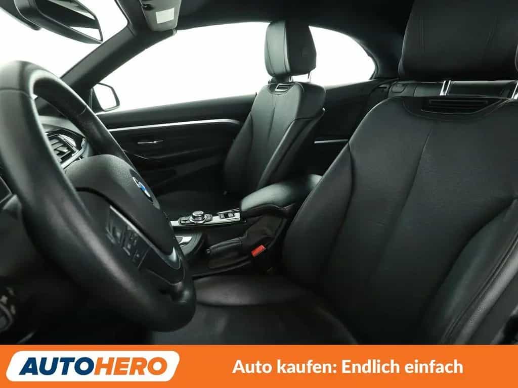 BMW 4 Series 420i 04/2015-photo-9