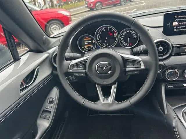 Mazda MX-5 1.5 SKYAKTIV-G Homura Recaro BOSE BREMBO 03/2026-photo-15