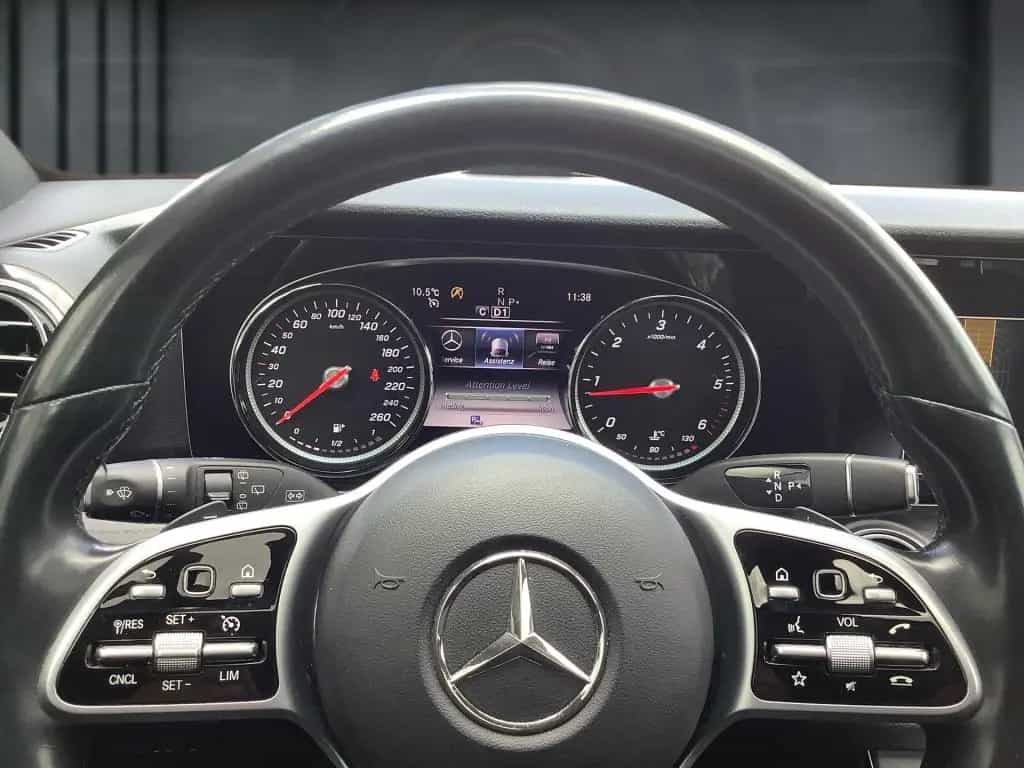 Mercedes-Benz E-Class 220 d T Avantgarde+MBUX+Night+Ambiente+WIDE 02/2020-photo-8