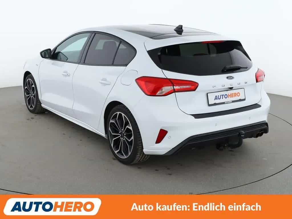 Ford Focus 1.5 EcoBoost ST-Line*NAVI*LED*ACC*CAM*PDC* 07/2019-photo-3