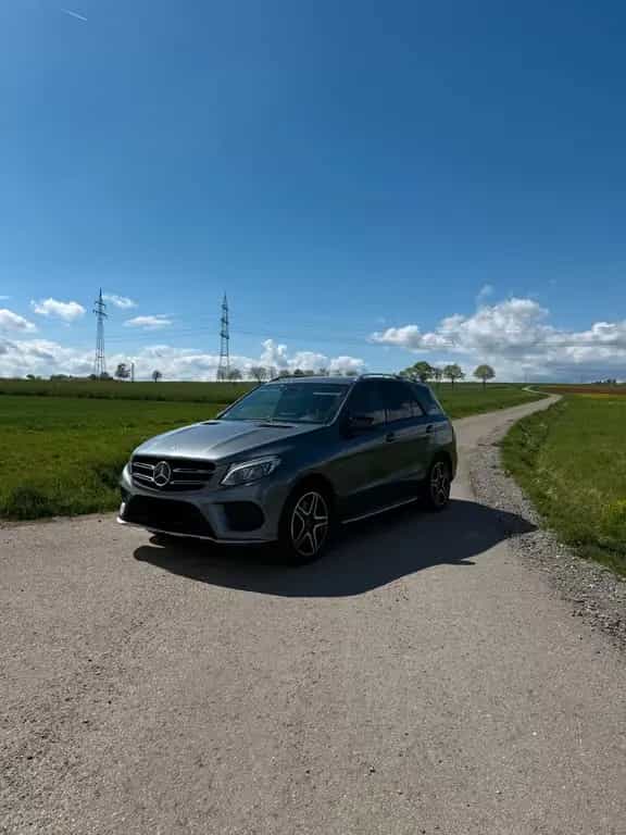 Mercedes-Benz GLE-Class 43 AMG Mercedes-AMG GLE 43 4MATIC Merced... 12/2016-photo-0