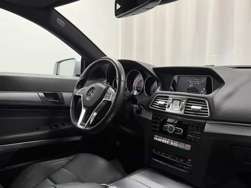 Mercedes-Benz E 200 CGI Coupe 7G-Aut. AMG-LINE Navi ILS-LED 06/2015-photo-17