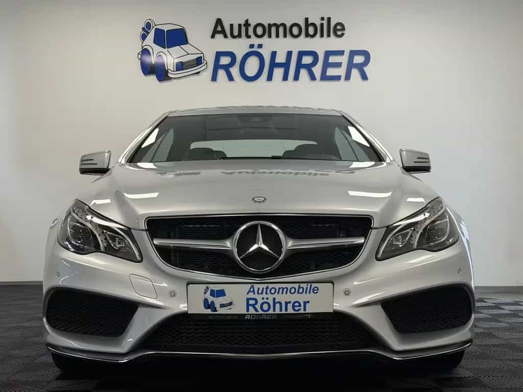 Mercedes-Benz E 200 CGI Coupe 7G-Aut. AMG-LINE Navi ILS-LED 06/2015-photo-2