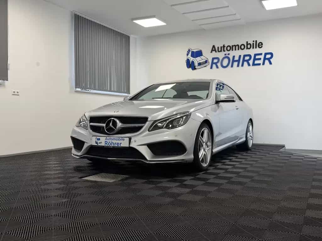 Mercedes-Benz E 200 CGI Coupe 7G-Aut. AMG-LINE Navi ILS-LED 06/2015-photo-25