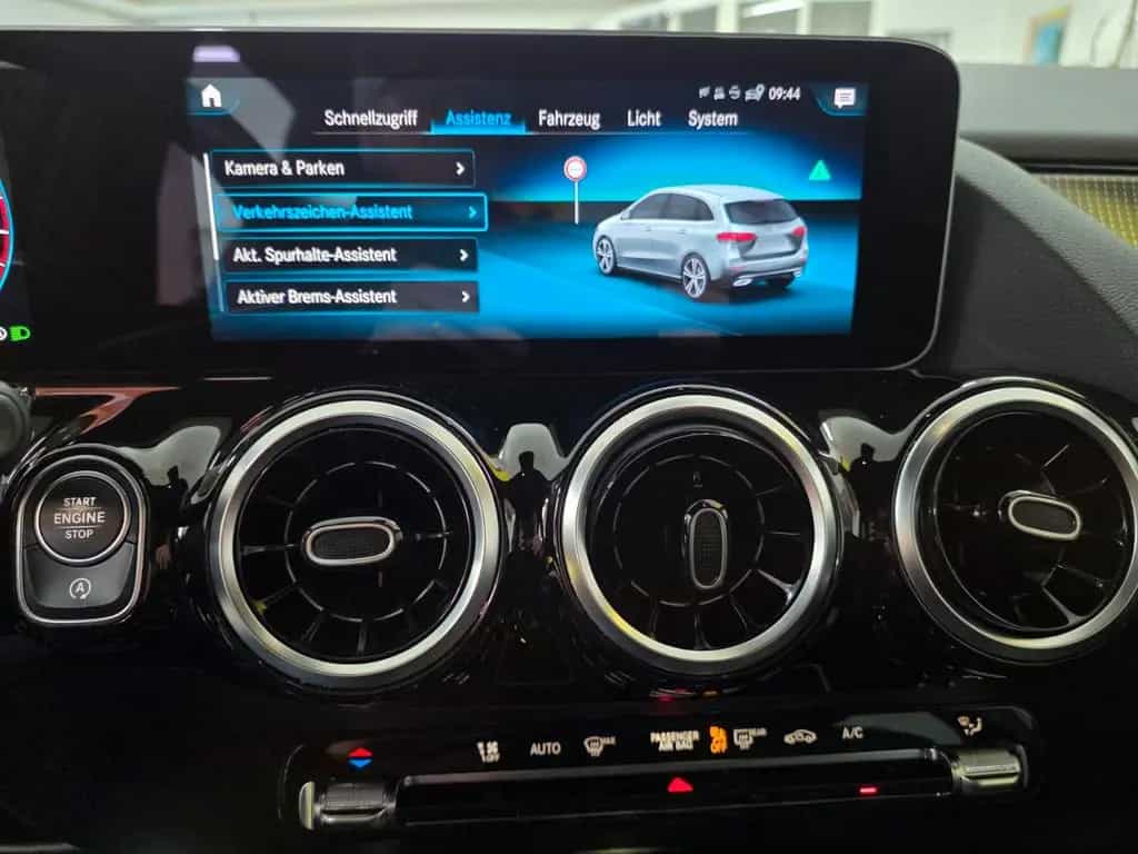 Mercedes-Benz B-Class 200 Progressive Autom.MBUX,AHK,360°,Memory,LED 07/2019-photo-11
