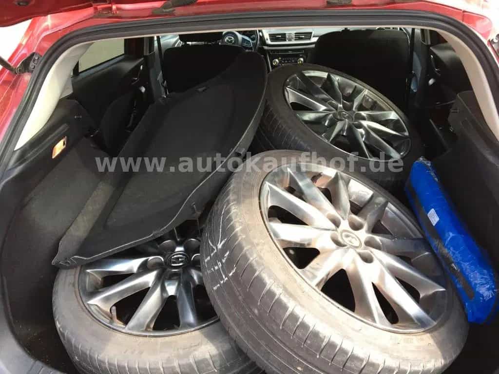 Mazda 3 Lim. Signature + *1.Hand* 02/2019-photo-12
