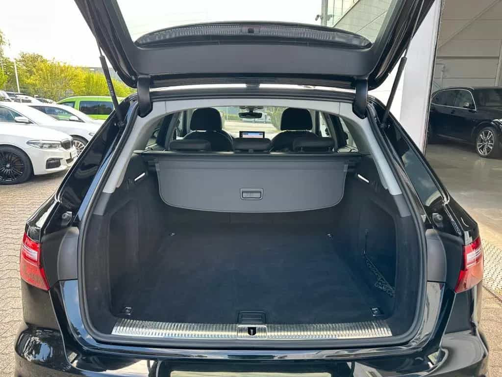 Audi A4 Av. 40TDI QUATTRO S-LINE VIRTUAL LED KAMERA 04/2021-photo-11