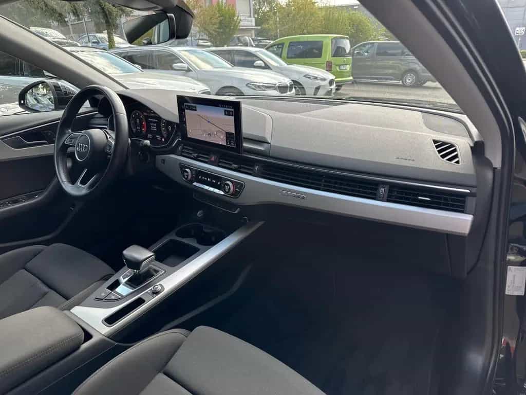 Audi A4 Av. 40TDI QUATTRO S-LINE VIRTUAL LED KAMERA 04/2021-photo-9