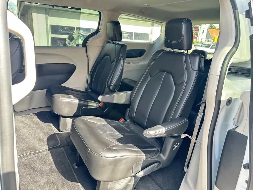Chrysler Pacifica 03/2024-photo-7
