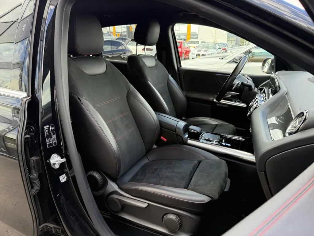 Mercedes-Benz B-Class 180 AMG LINE/ GARANTIE 12 MOIS 07/2019-photo-9