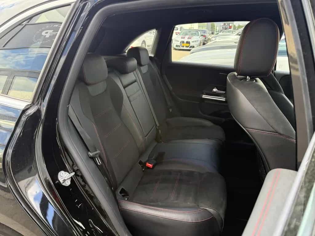Mercedes-Benz B-Class 180 AMG LINE/ GARANTIE 12 MOIS 07/2019-photo-14