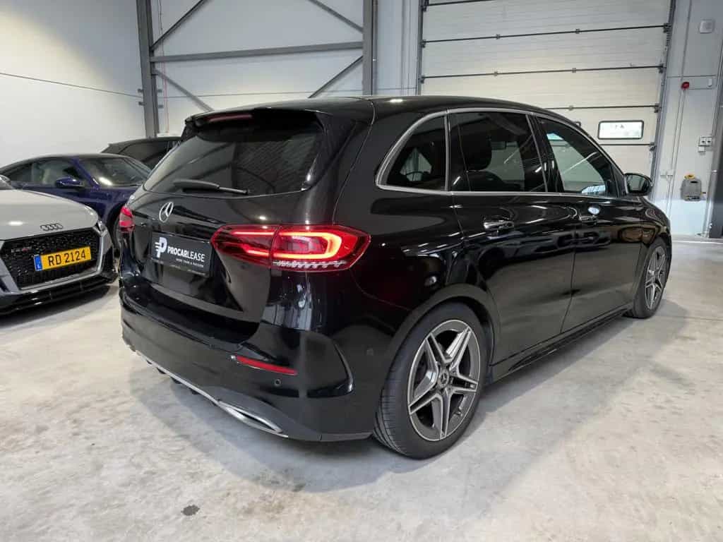 Mercedes-Benz B-Class 180 AMG LINE/ GARANTIE 12 MOIS 07/2019-photo-3
