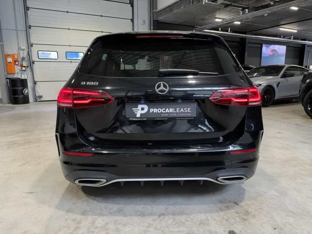 Mercedes-Benz B-Class 180 AMG LINE/ GARANTIE 12 MOIS 07/2019-photo-4