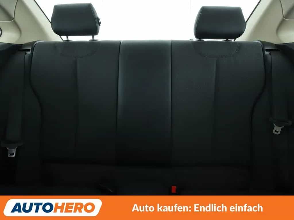 BMW 2 Series 218i Aut.*NAVI*TEMPO*PDC*SHZ*LIM*KLIMA* 12/2016-photo-14