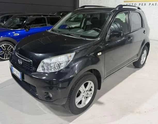 Daihatsu Terios Benzina Automatica 4x4 Neopatent 06/2012-photo-2
