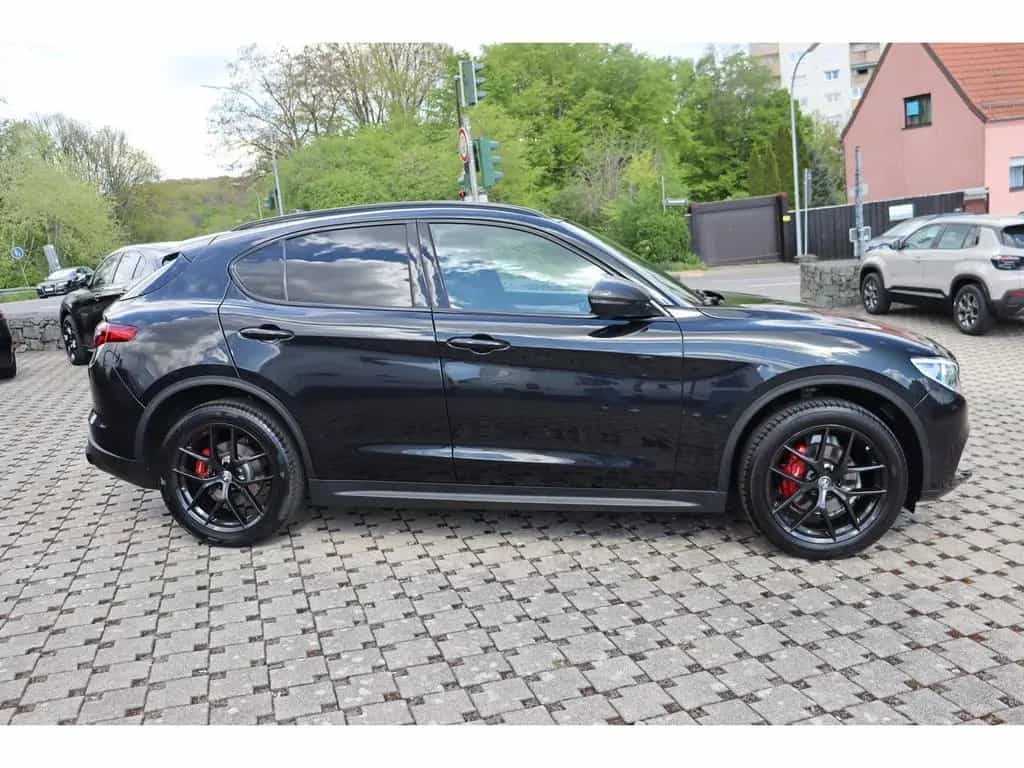 Alfa Romeo Stelvio B-TECH 2.0 Turbo 16V AT8 Q4 PREMIUM-VELO 02/2019-photo-1