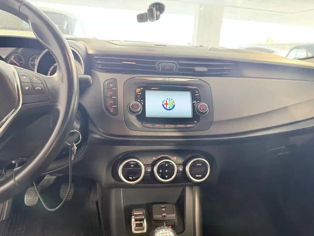 Alfa Romeo Giulietta ROMEO GIULIETTA 2015 1.6 JTD 105 CV 04/2015-photo-10