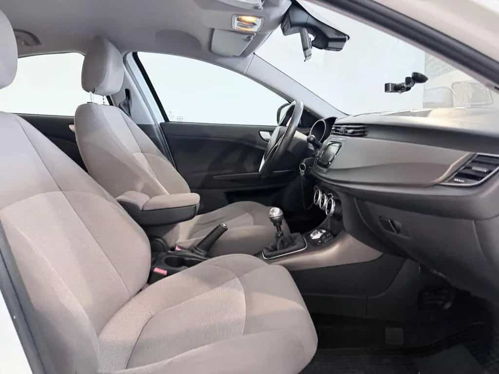 Alfa Romeo Giulietta ROMEO GIULIETTA 2015 1.6 JTD 105 CV 04/2015-photo-5