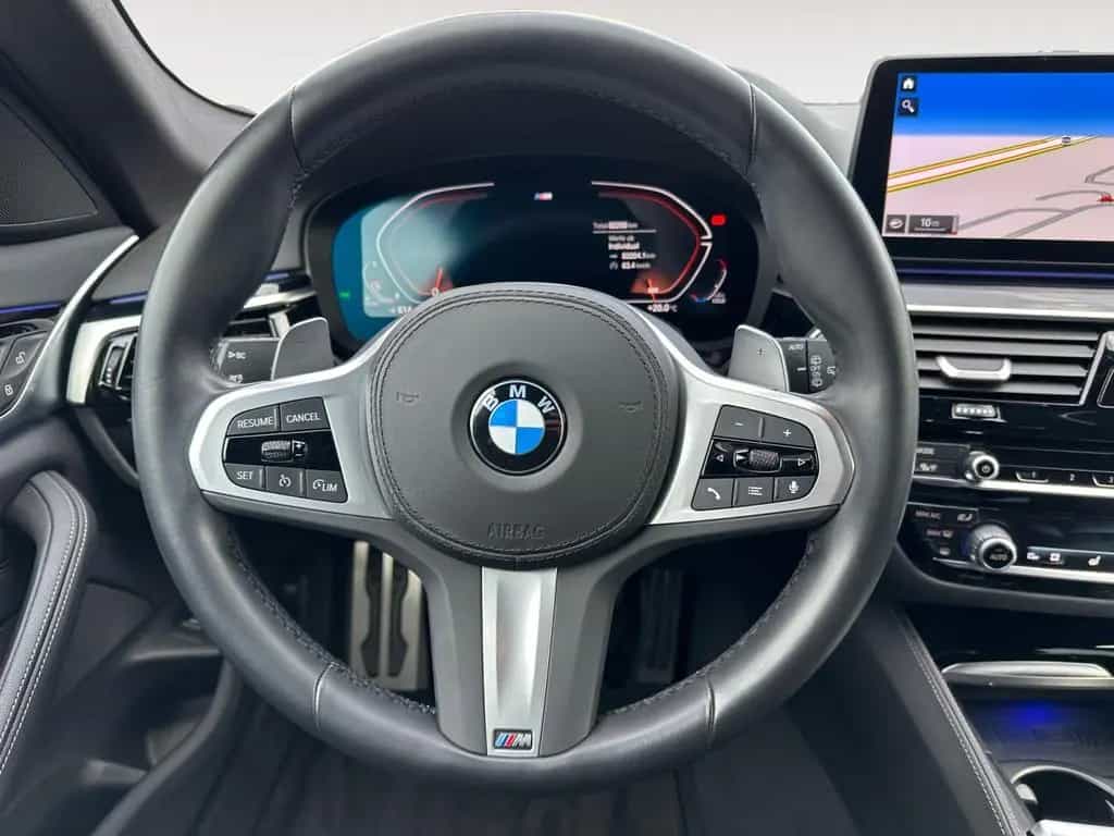 BMW 5 Series 520d xDrive A M Sportpaket Head-Up HiFi DAB RFK 03/2023-photo-11