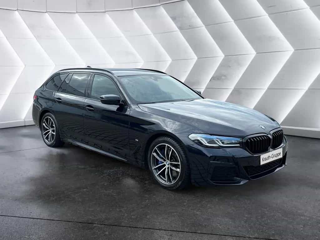BMW 5 Series 520d xDrive A M Sportpaket Head-Up HiFi DAB RFK 03/2023-photo-6