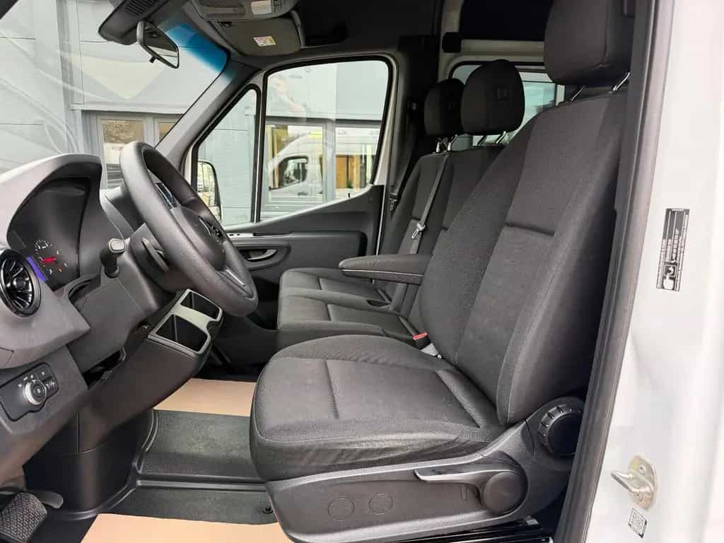 Mercedes-Benz Sprinter 317 CDI Tourer 9-Sitzer L2H2 RWD Automa 04/2023-photo-10