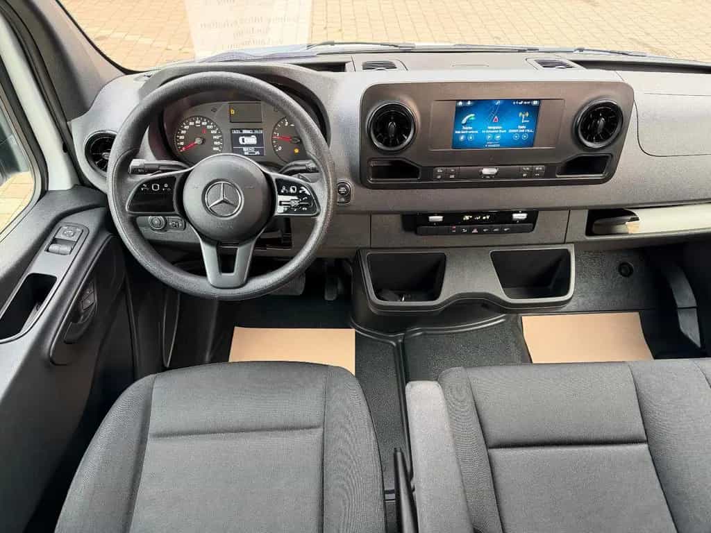 Mercedes-Benz Sprinter 317 CDI Tourer 9-Sitzer L2H2 RWD Automa 04/2023-photo-17