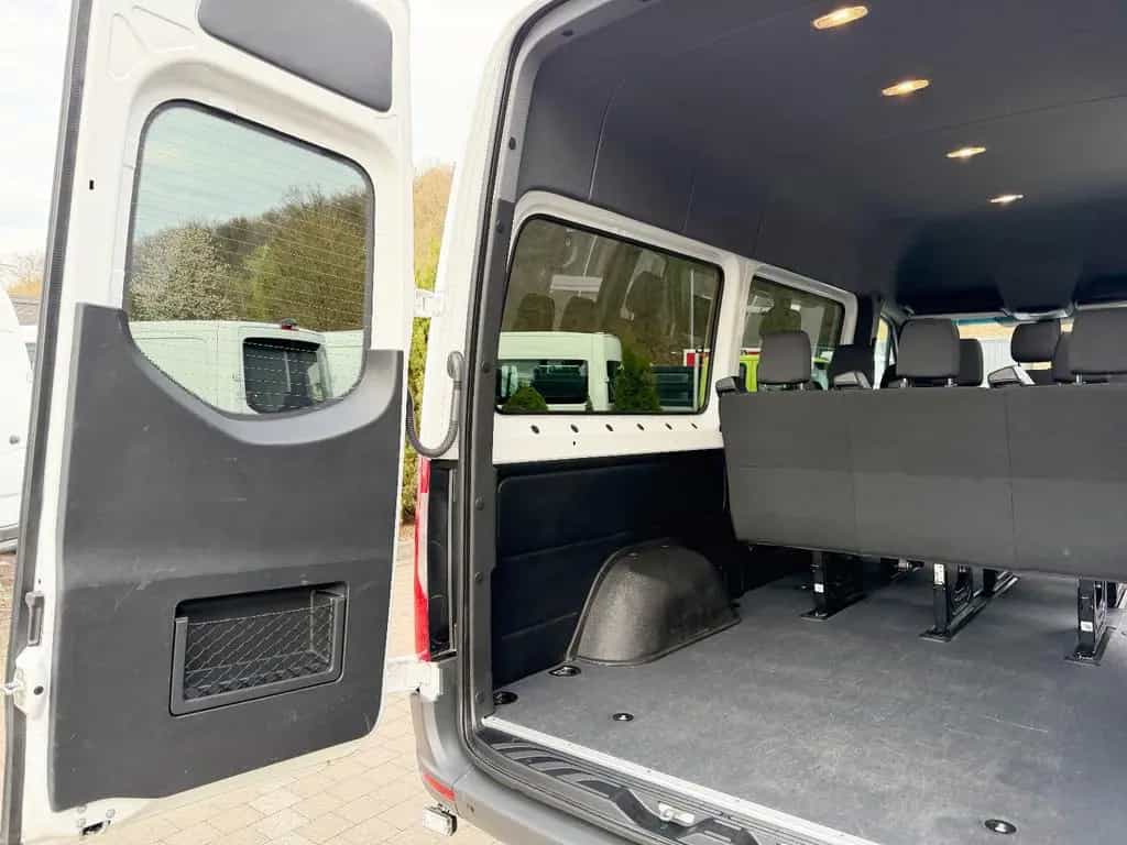 Mercedes-Benz Sprinter 317 CDI Tourer 9-Sitzer L2H2 RWD Automa 04/2023-photo-22