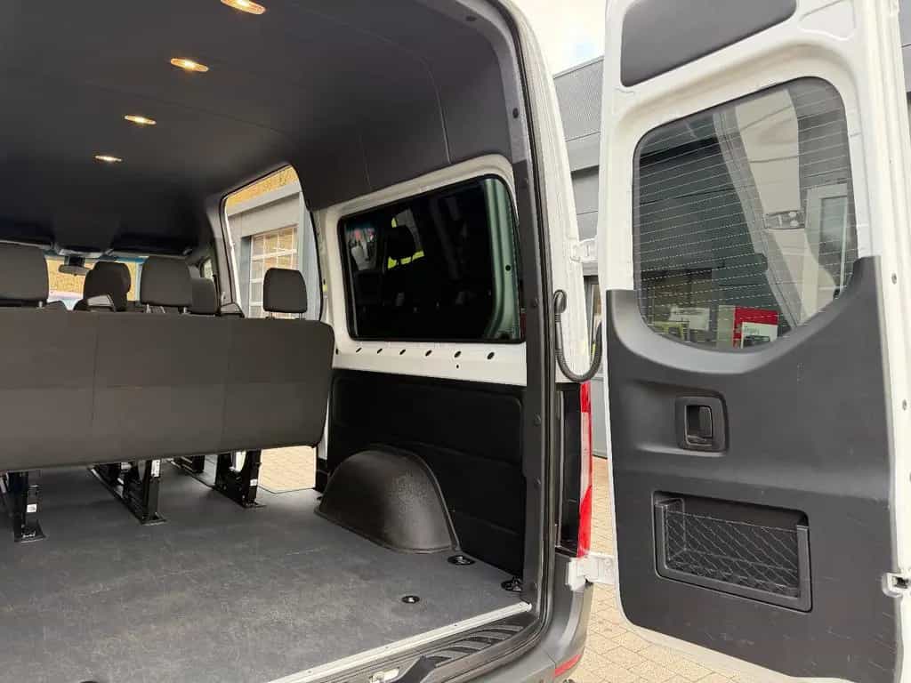 Mercedes-Benz Sprinter 317 CDI Tourer 9-Sitzer L2H2 RWD Automa 04/2023-photo-23