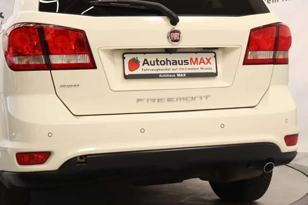 Fiat Freemont Lounge AWD~SZH~Alpine~Keyless~Kam~Navi~ 07/2015-photo-12