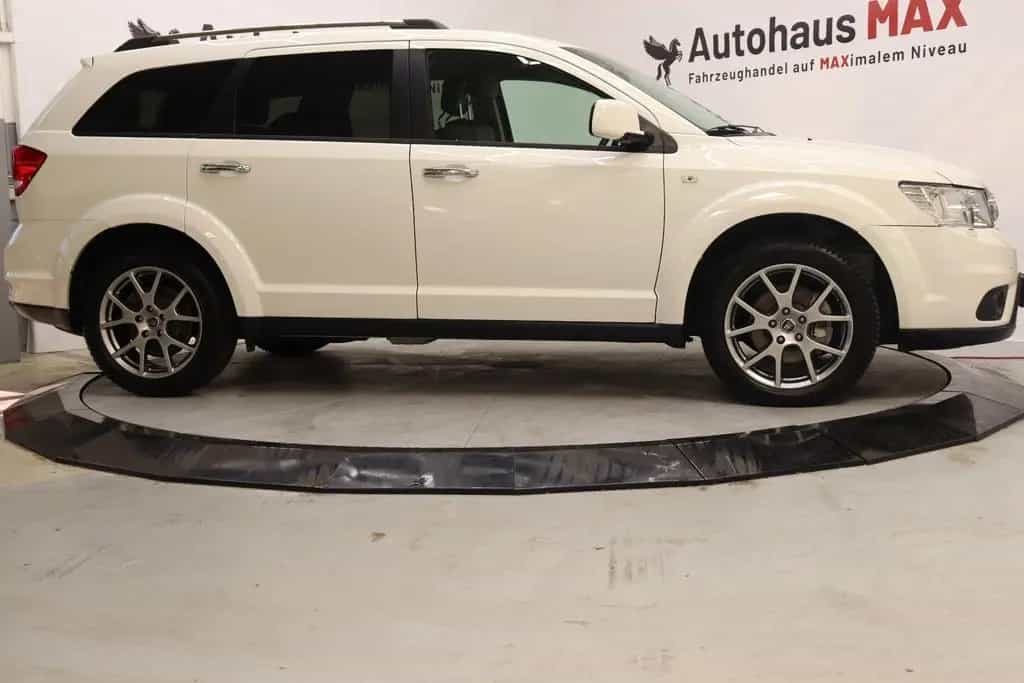 Fiat Freemont Lounge AWD~SZH~Alpine~Keyless~Kam~Navi~ 07/2015-photo-13