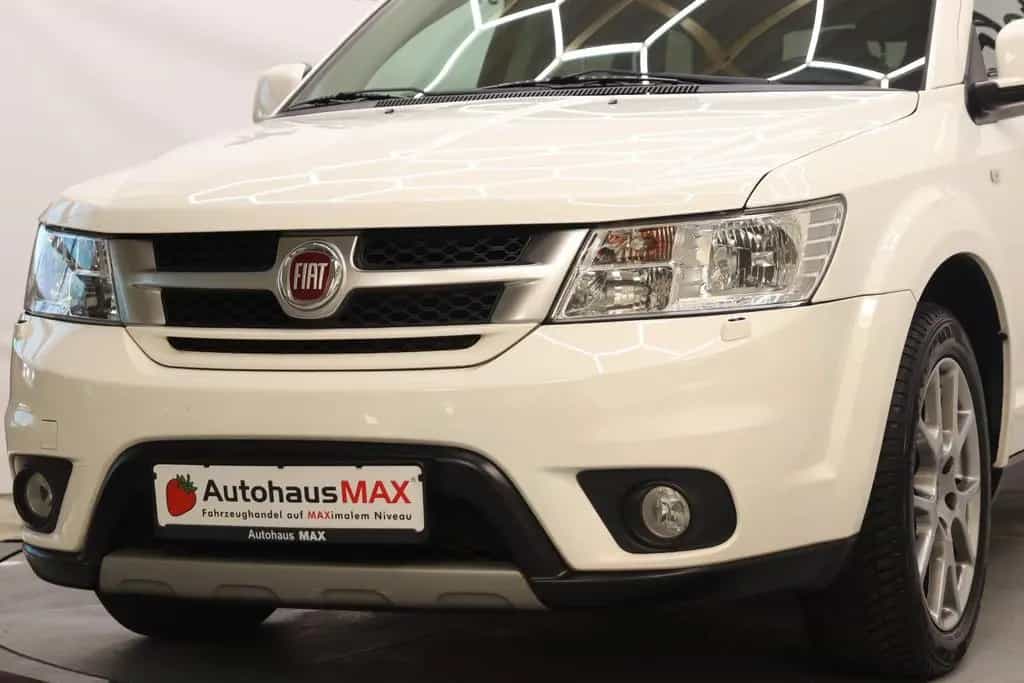 Fiat Freemont Lounge AWD~SZH~Alpine~Keyless~Kam~Navi~ 07/2015-photo-4