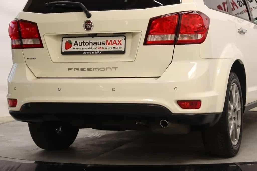 Fiat Freemont Lounge AWD~SZH~Alpine~Keyless~Kam~Navi~ 07/2015-photo-5