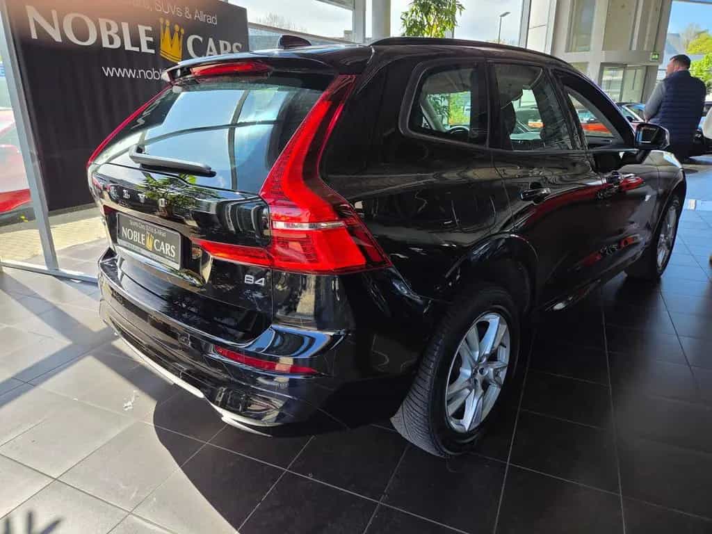 Volvo XC60 Momentum 2WD RFK LED ALU 04/2022-photo-6