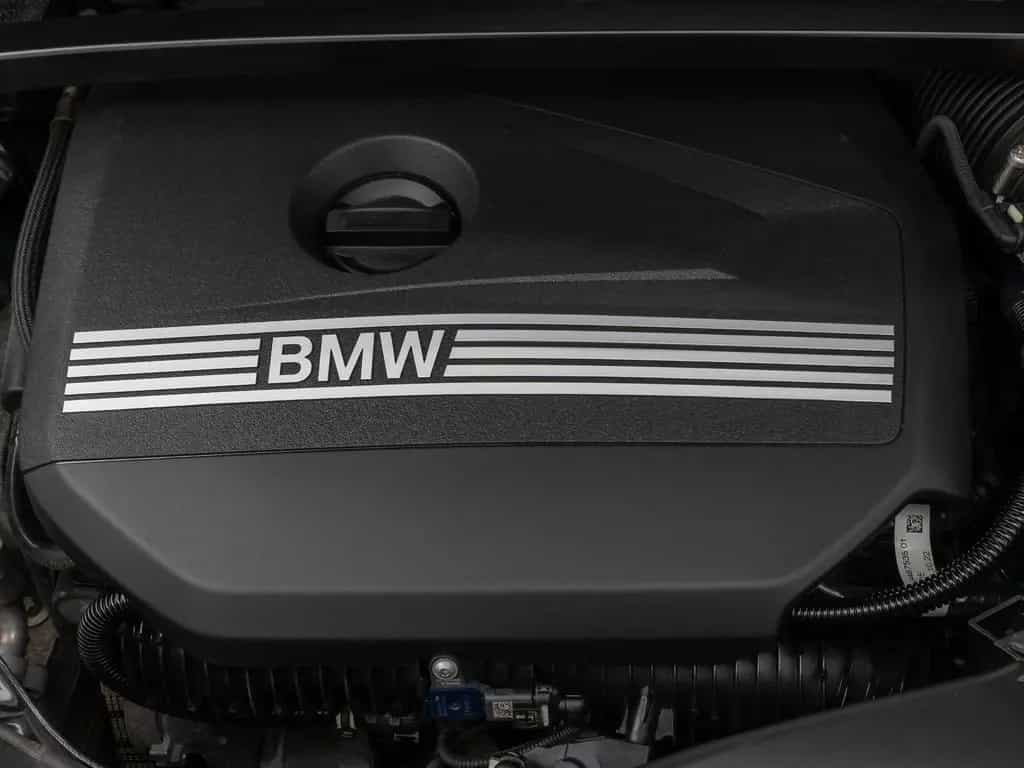 BMW X1 xD23i M Sport Panorama 360°HUD DAB AHK Komfor 03/2023-photo-15