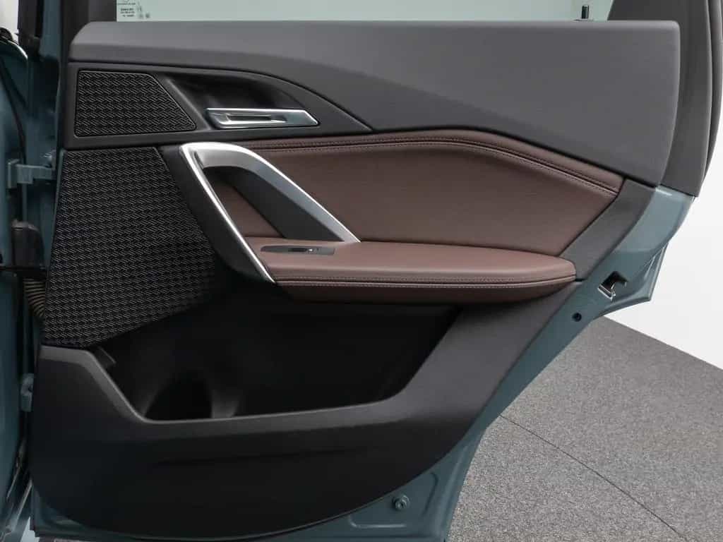BMW X1 xD23i M Sport Panorama 360°HUD DAB AHK Komfor 03/2023-photo-30