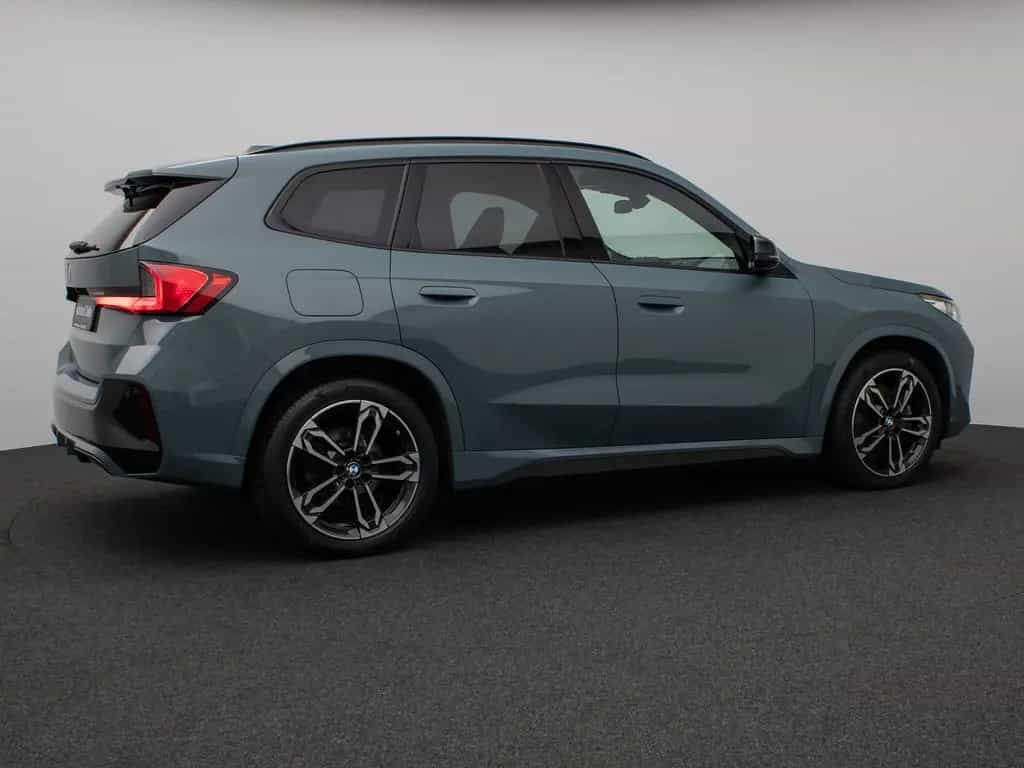 BMW X1 xD23i M Sport Panorama 360°HUD DAB AHK Komfor 03/2023-photo-3