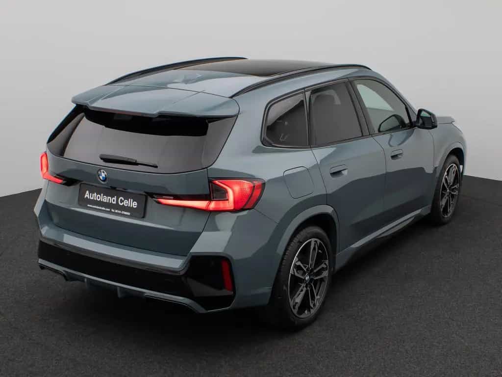 BMW X1 xD23i M Sport Panorama 360°HUD DAB AHK Komfor 03/2023-photo-4