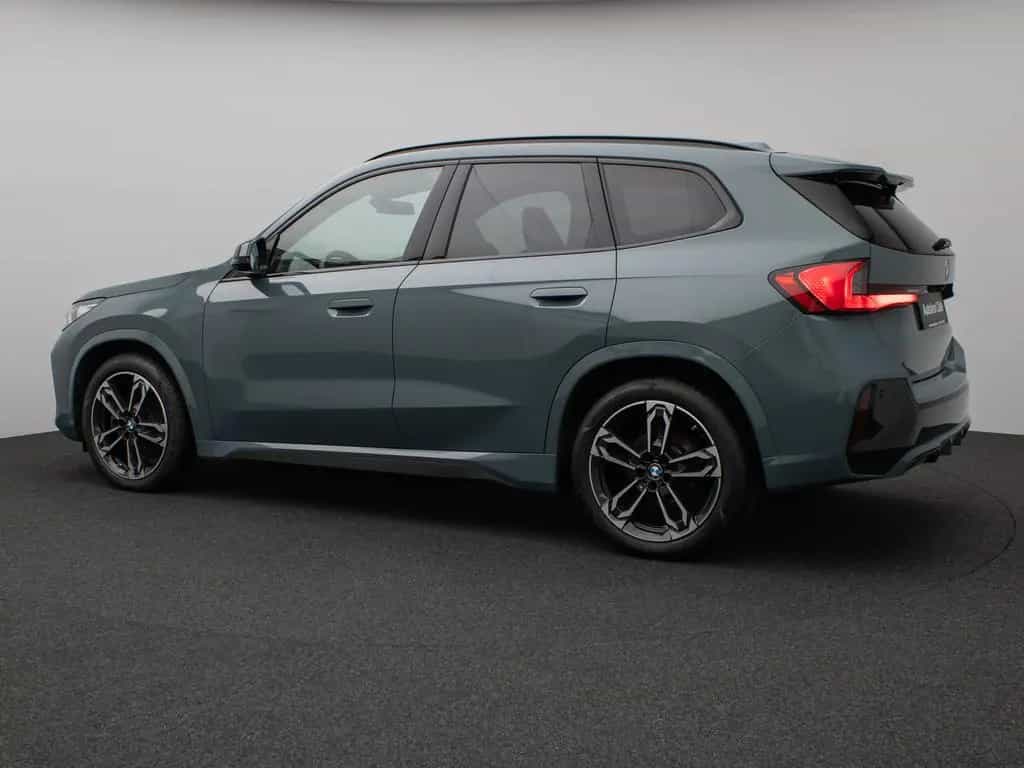 BMW X1 xD23i M Sport Panorama 360°HUD DAB AHK Komfor 03/2023-photo-7