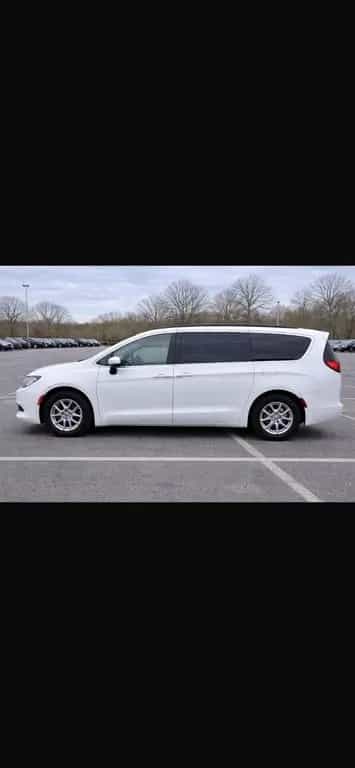 Chrysler Pacifica Voyager Bj.2021 03/2021-photo-3