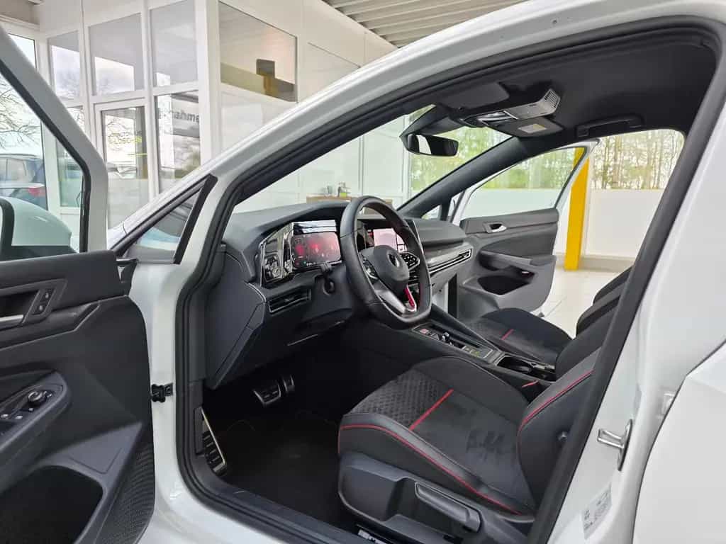 Volkswagen Golf VIII Limo GTI Clubsport Navi BlackStyle 08/2022-photo-10